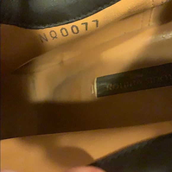 Louis Vuitton patent leather booties - Picture 5 of 6